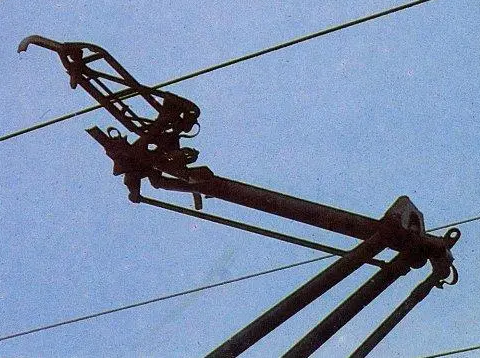 受電弓檢測